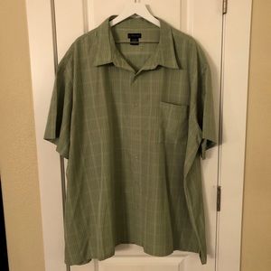 Men’s J. Ferrar Short Sleeve Dress Shirt